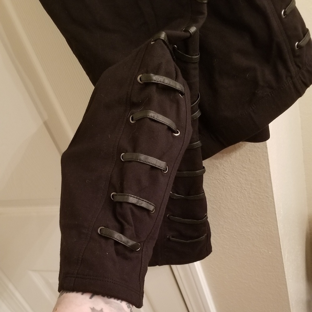 Torrid Deluxe Lace-up Leggings - sz. 2